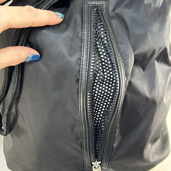 Lululemon Sweat To Street Hobo Bag Black Drawstring Shoulder Crossbody - Picture 2 of 15